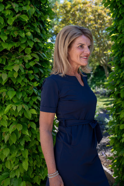 Mi Piace Travelstof Tuniek Jurk met Tailleband donkerblauw 202245