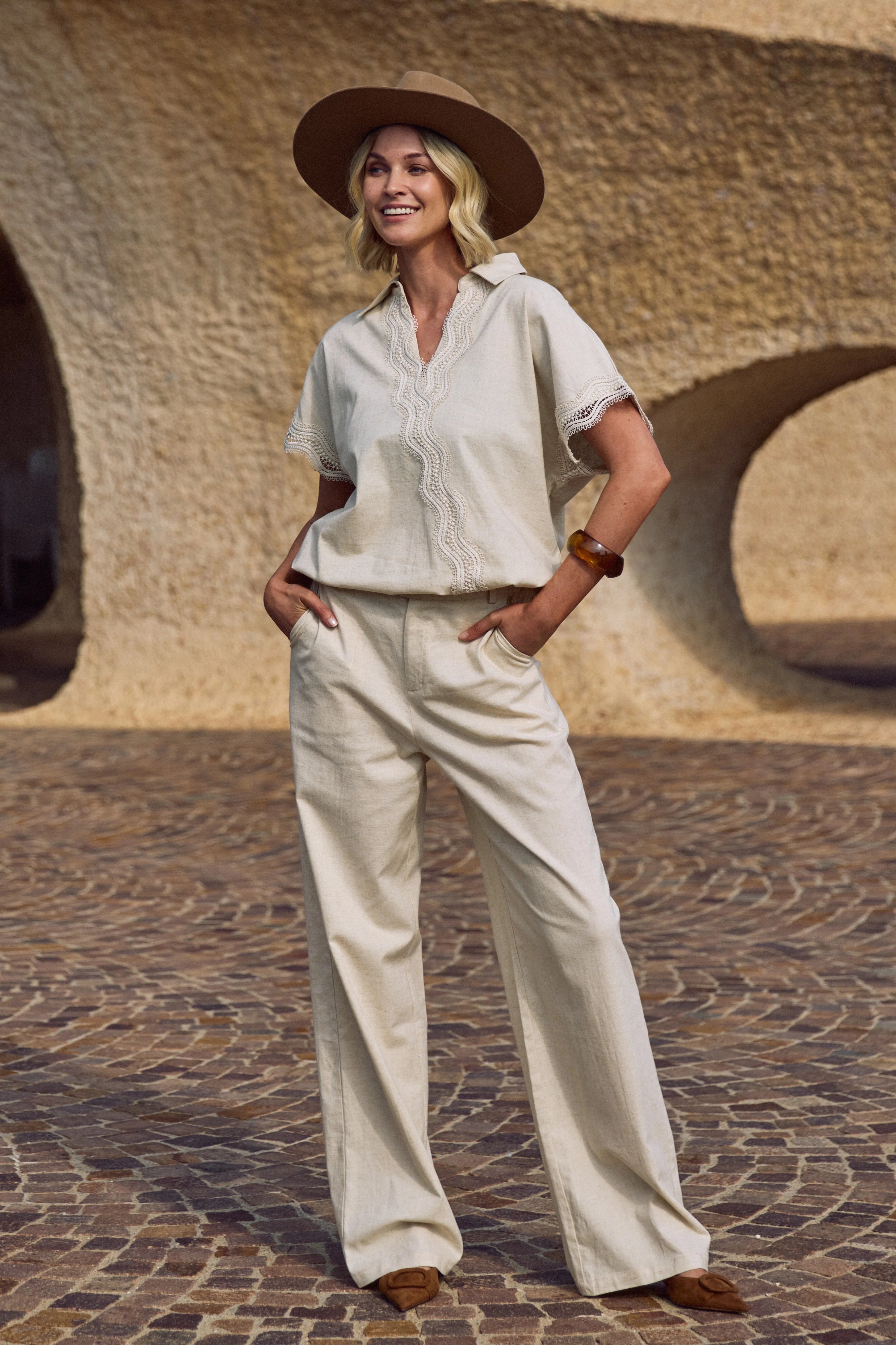 Nukus Eline Broek sand