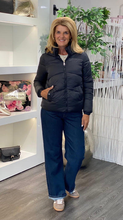 Hailys jas zwart lana