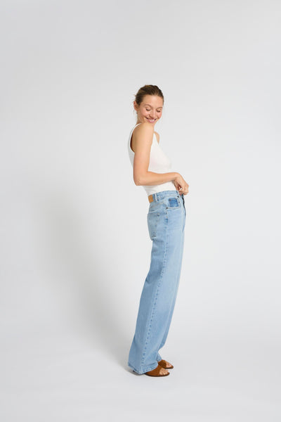 Pulz Jeans Vega UHW Wide Leg Jeans Broek L34 light blue denim