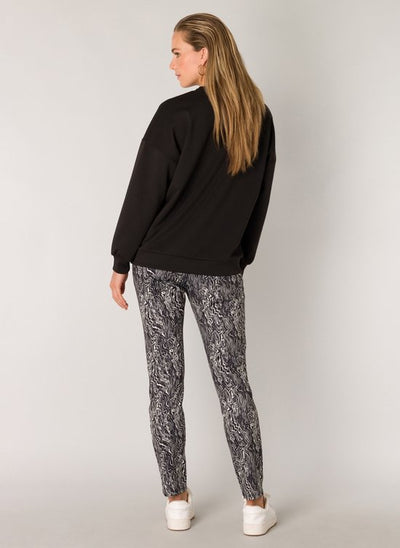 Ivy Beau / Essy Esmay Sweater zwart