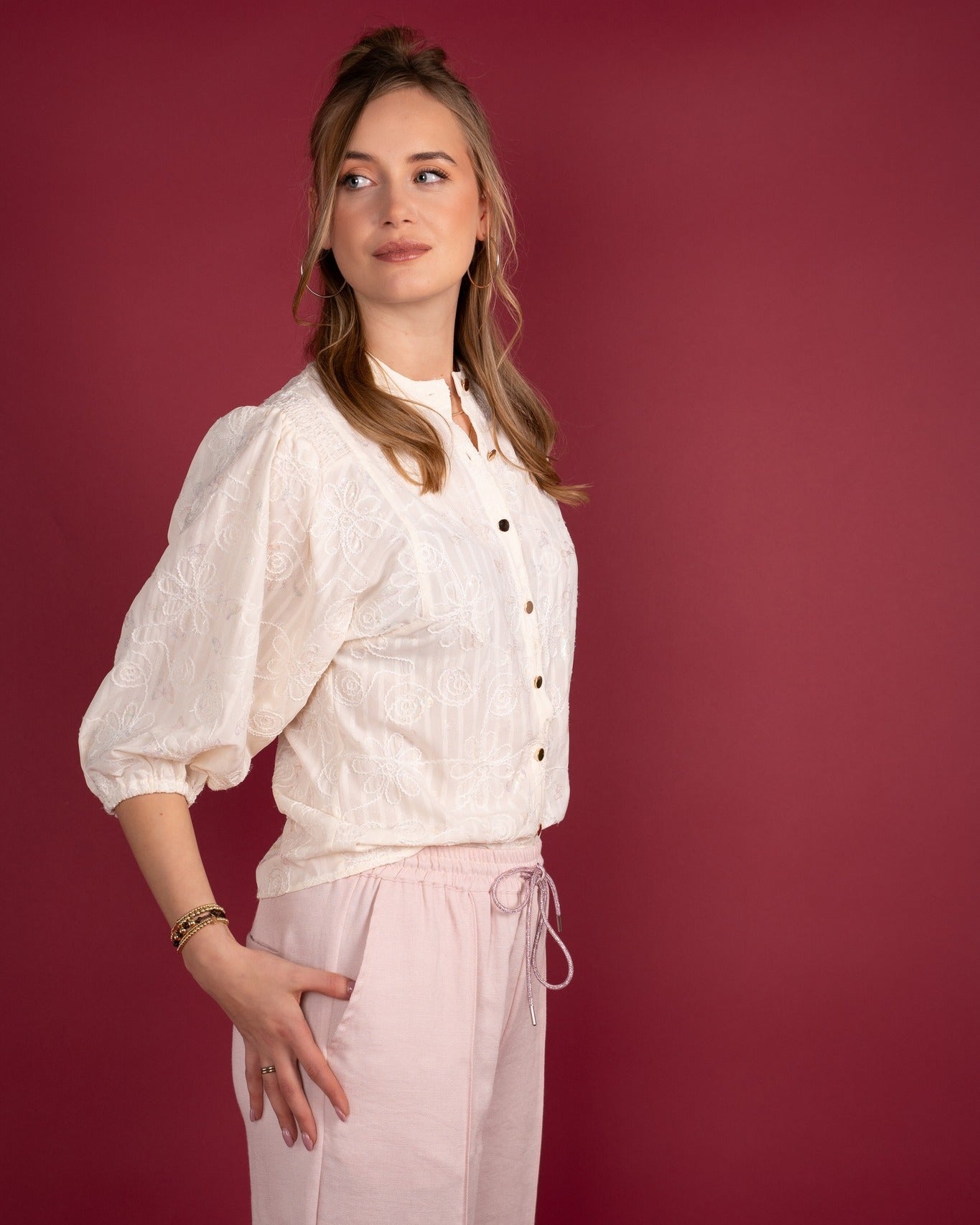 ICNK Amsterdam Job Blouse Cordella Butterfly Print offwhite