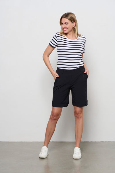 Co Woman Philis Travelstof Korte Broek zwart