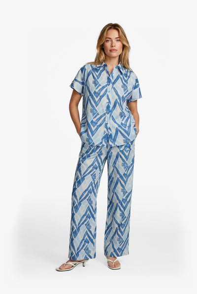 C&S Lene Blouse sand / cornflower blue