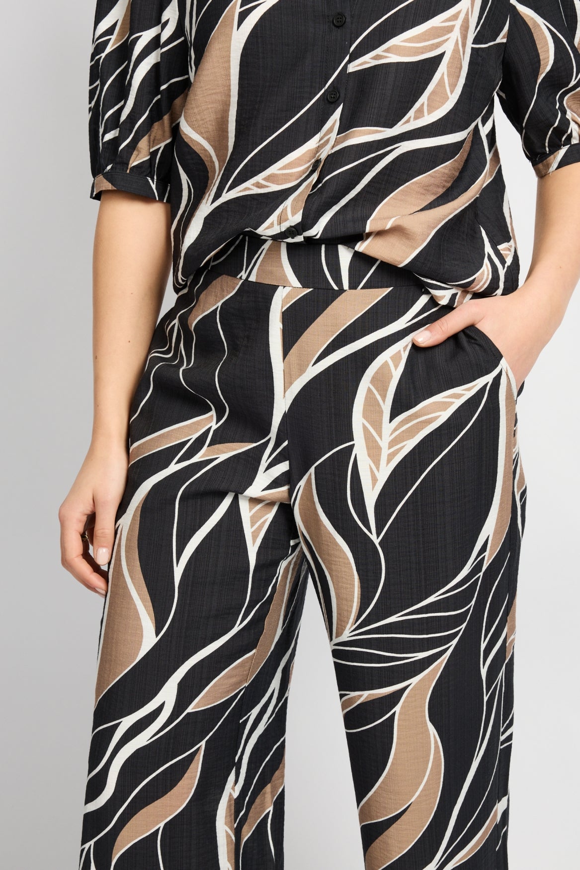 C&S Primrose Broek black / latte