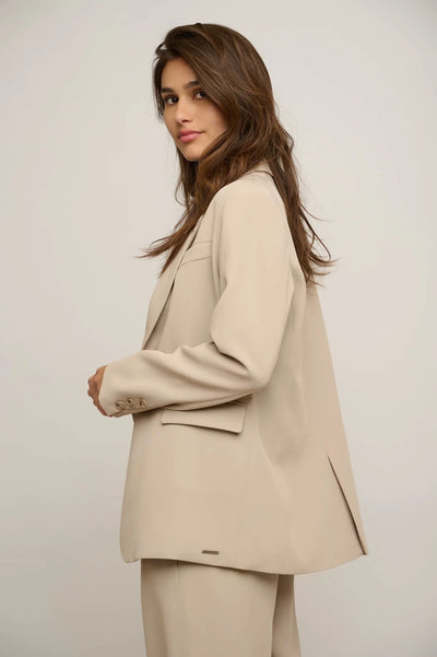 Rino & Pelle Dee Blazer beach