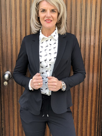 Co Woman Phileine Blazer Black