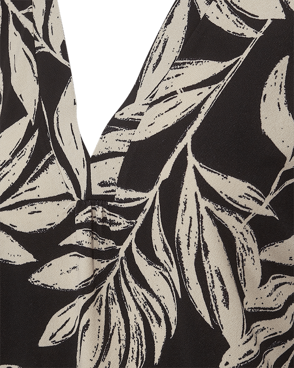 Freequent Floi Tee black w. moonbeam