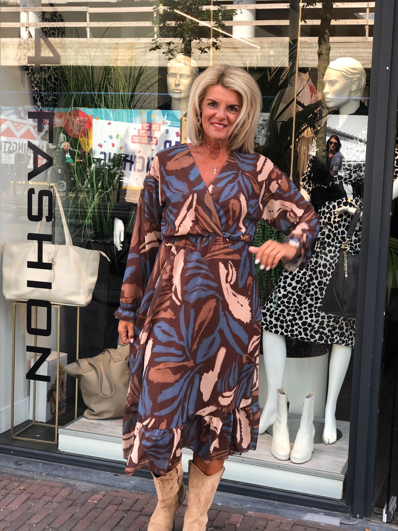 Musthaves by Elja Wikkeljurk bruin/zand/blauw