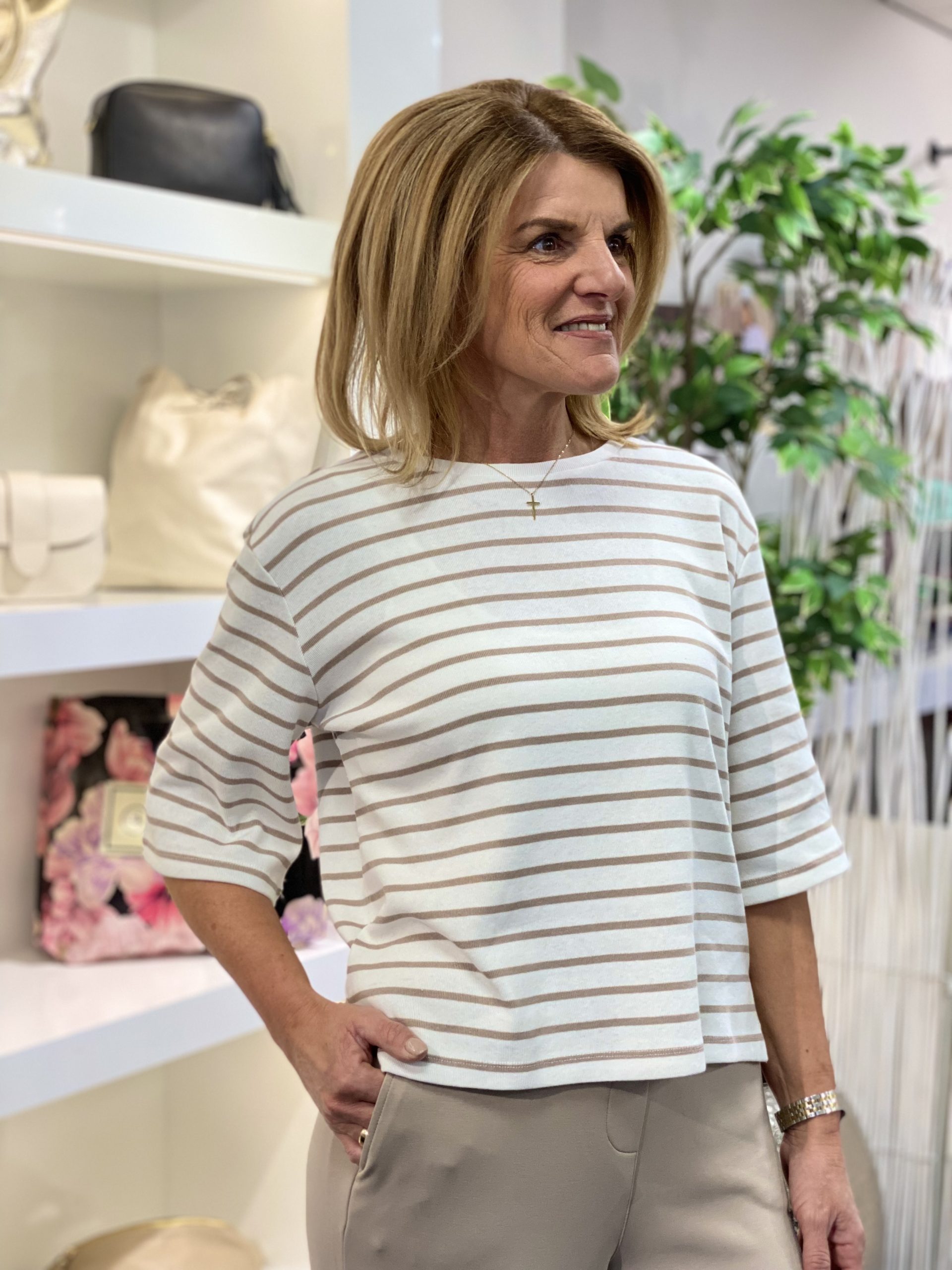 Freequent Mila sweater star off white w. simply taupe