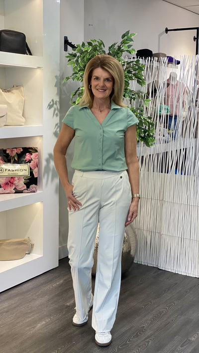 Triple Nine Travelstof Blouse 5907 saliegroen sage green