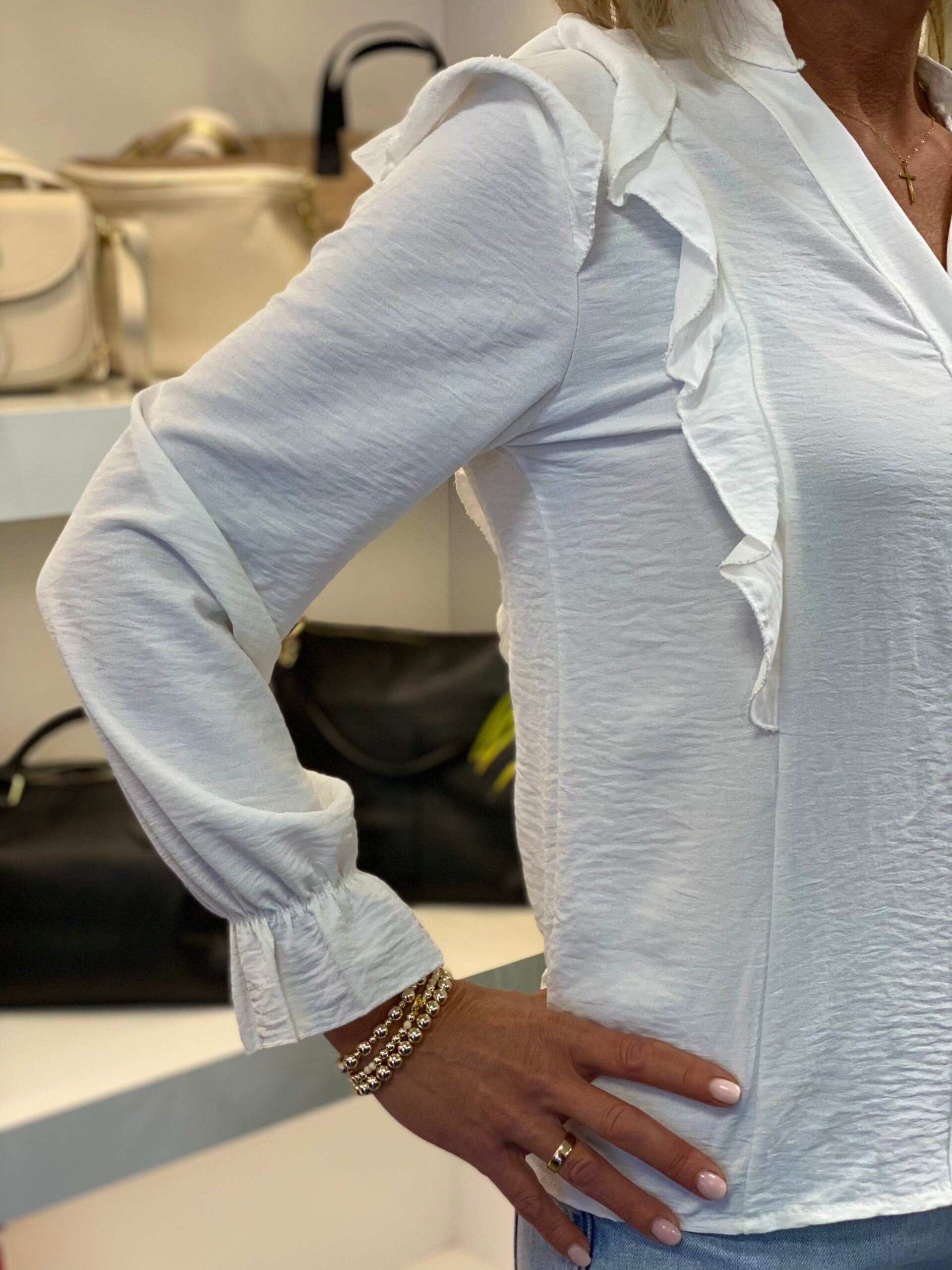 Azzurro Blouse met Roezels wit 0239