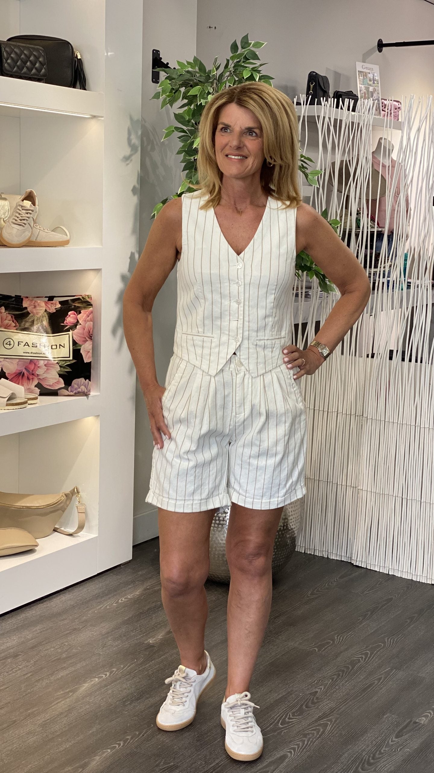 Red Button Gilet Cotton Linen Stripe dark sand