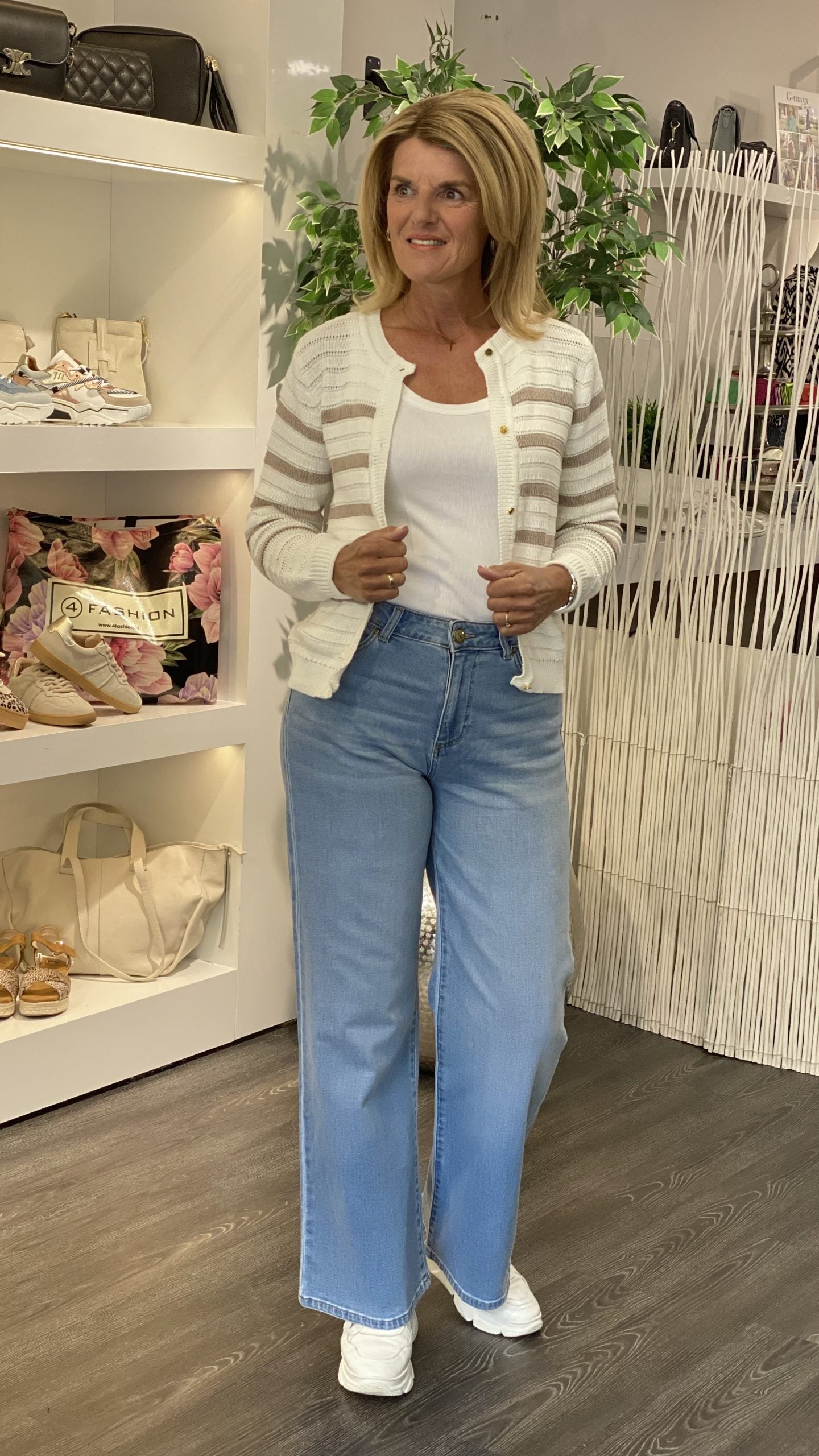 Freequent Sail Vest star offwhite w. taupe