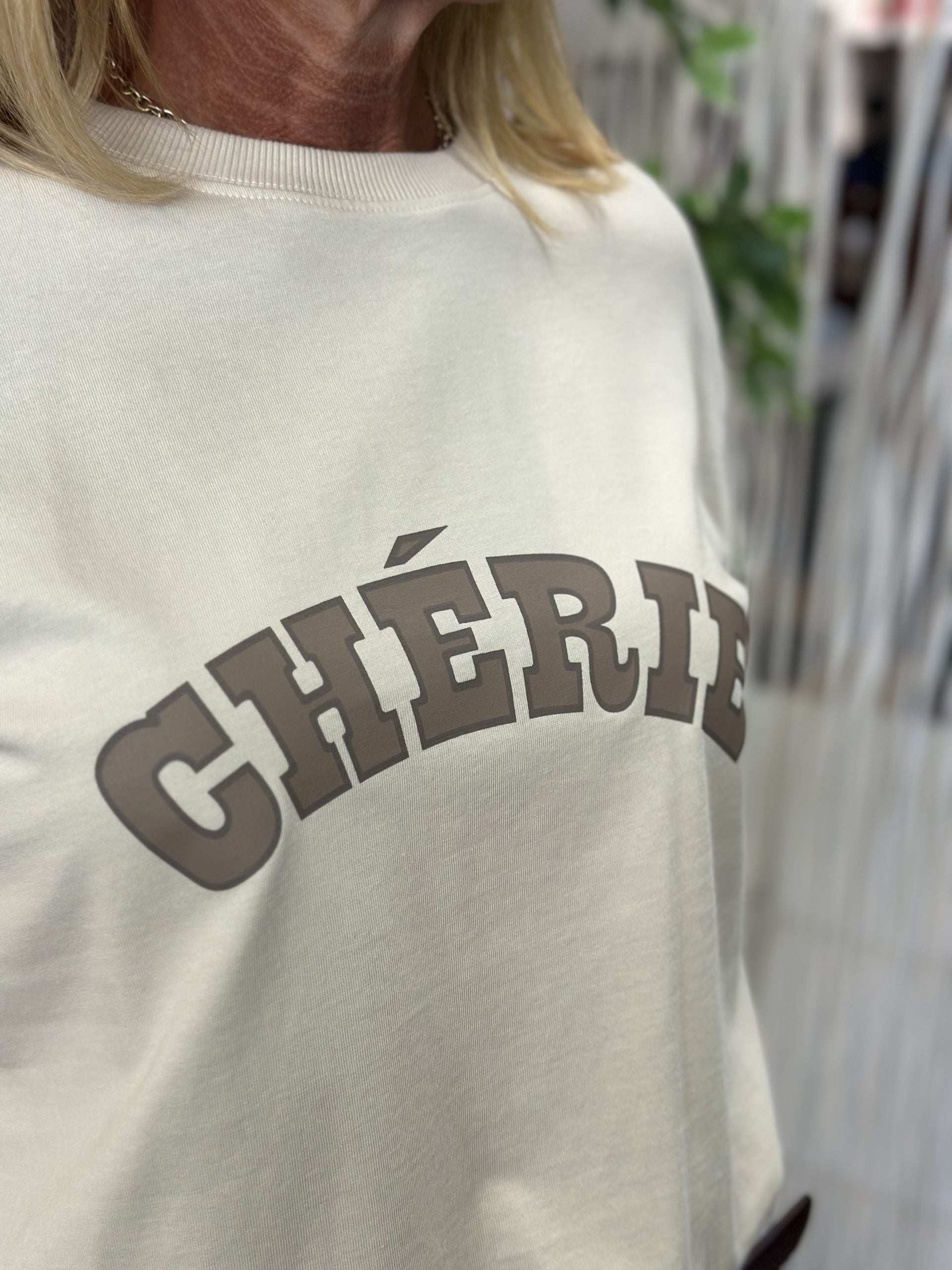 Freequent Carol Tee moonbeam w. desert taupe