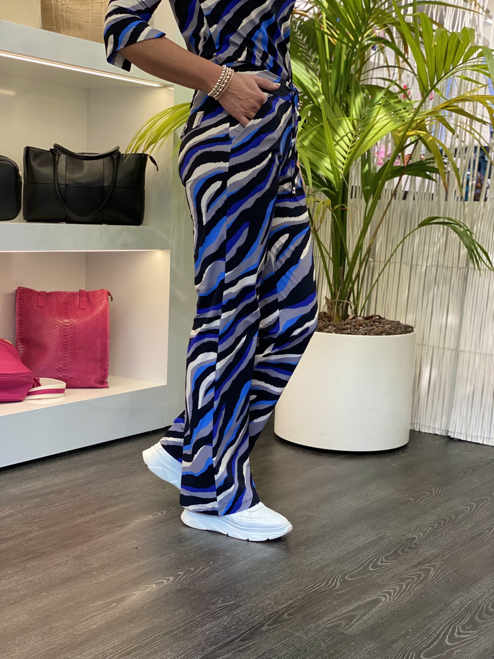 Mi Piace Travelbroek Loose Fit blue grey zebra 202089