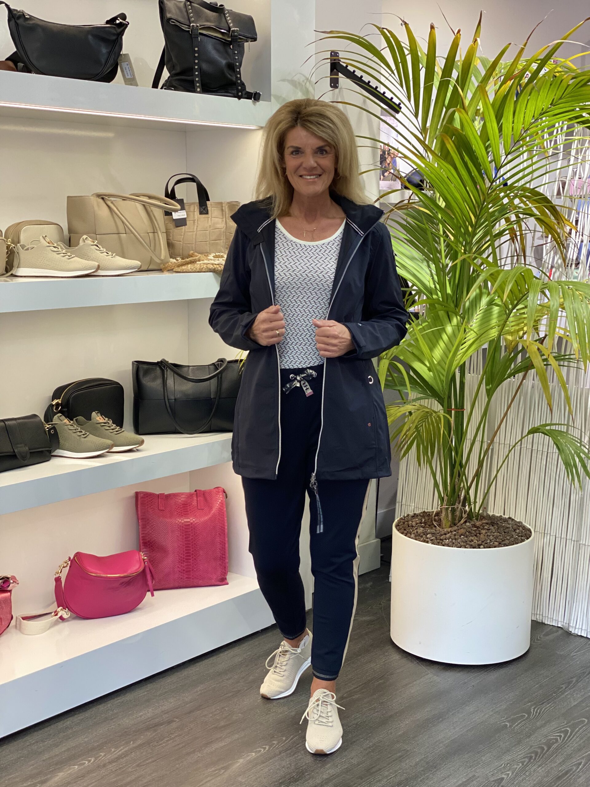 Luhta Erkkola Softshell Jas donkerblauw