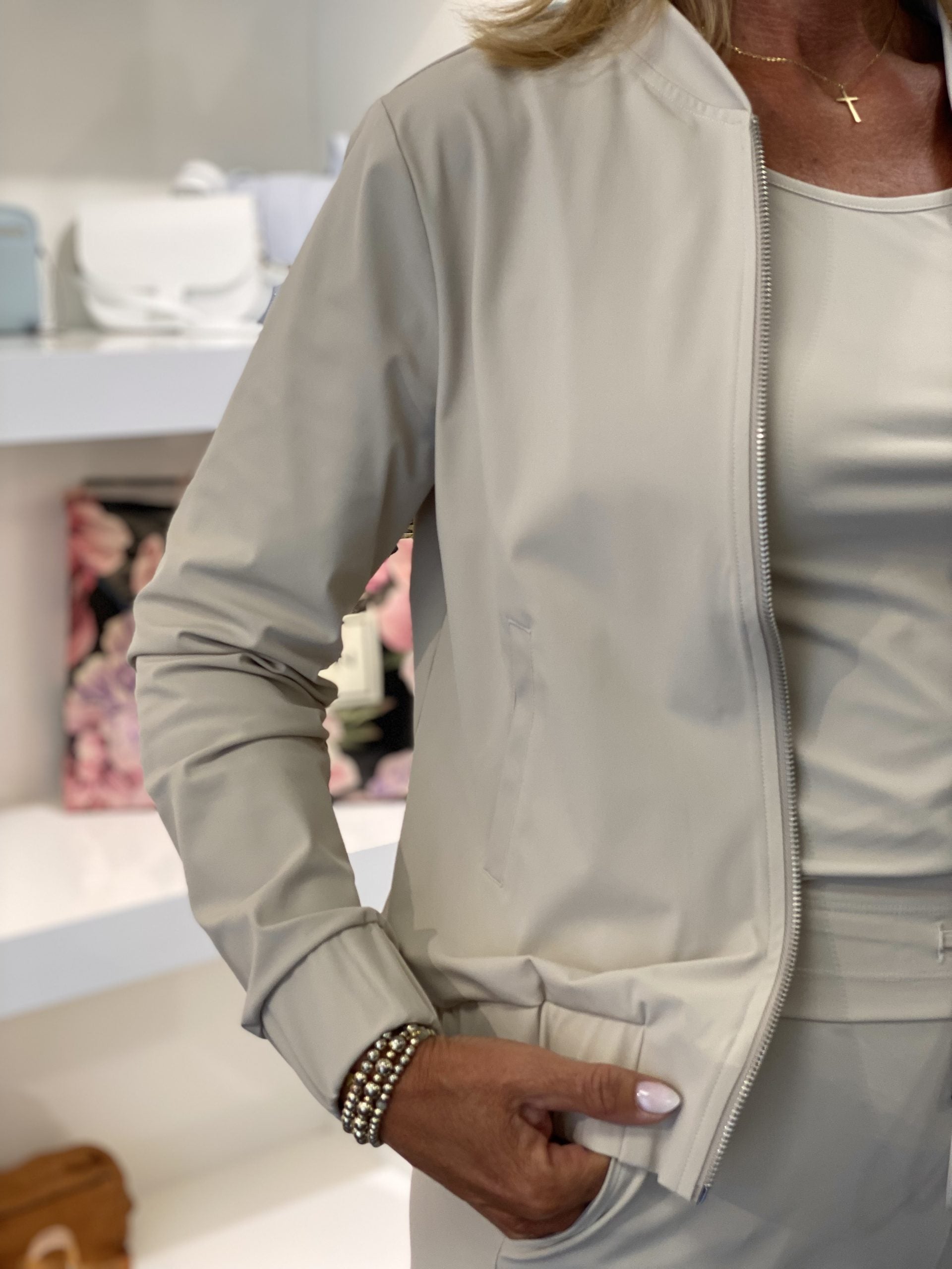 Mi Piace Travelstof Bomber Jack beige 202463