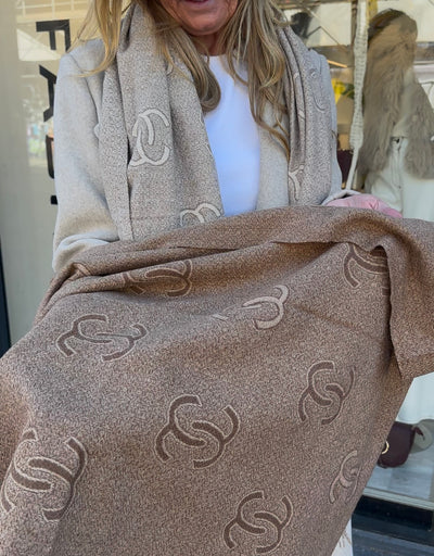 Sjaal Look-A-Like By Eer