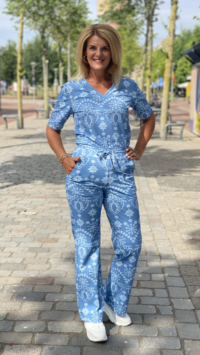 Mi Piace Travelstof Top V-Hals bleached denim embroidery print 202271