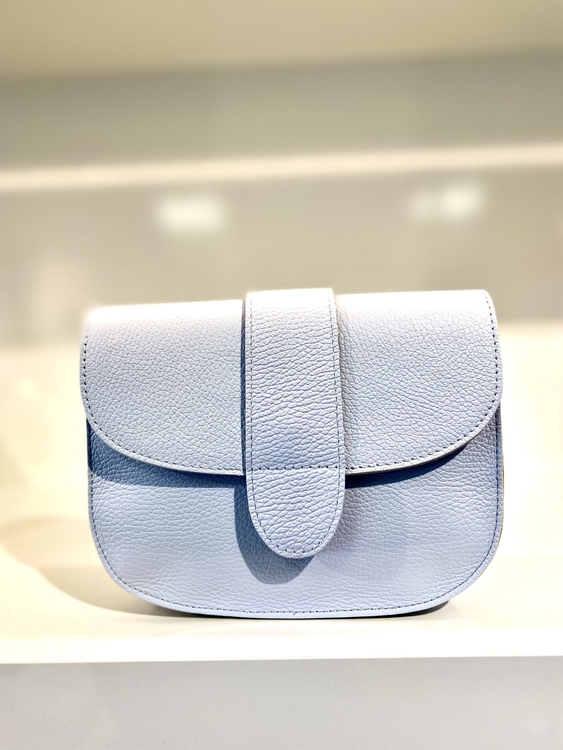 Maan Tas Leer Baby Blue T230