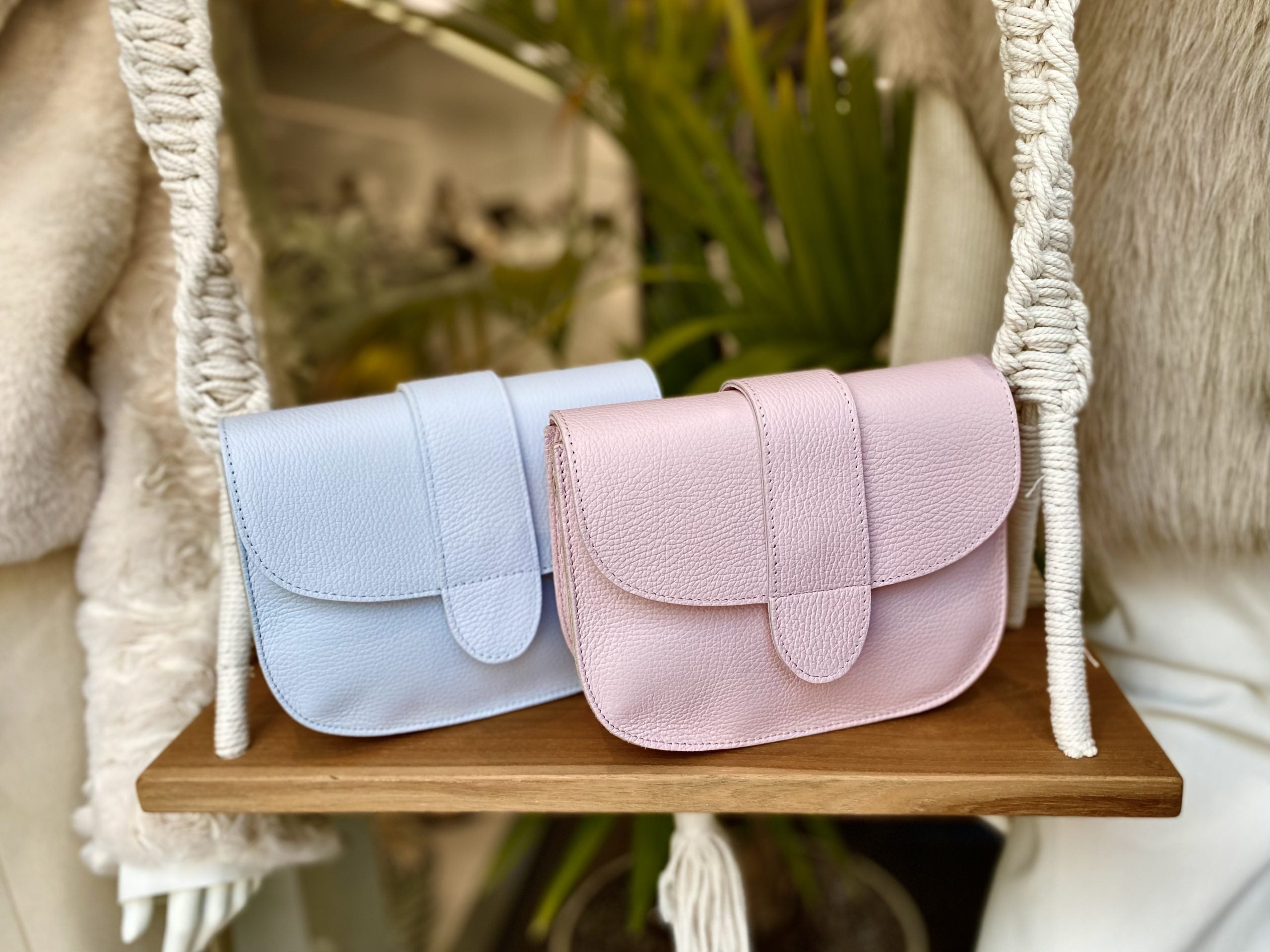 Maan Tas Leer Baby Pink T230