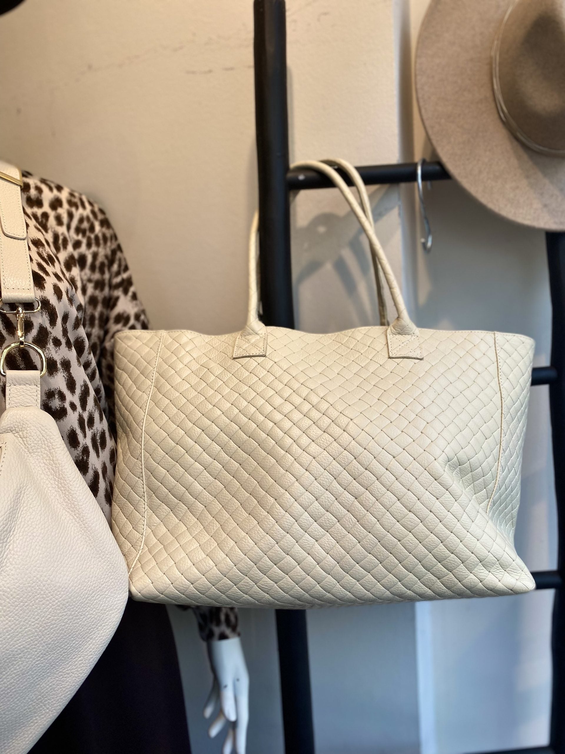 Guiliano Tas claire Vlecht Leer Kit T502