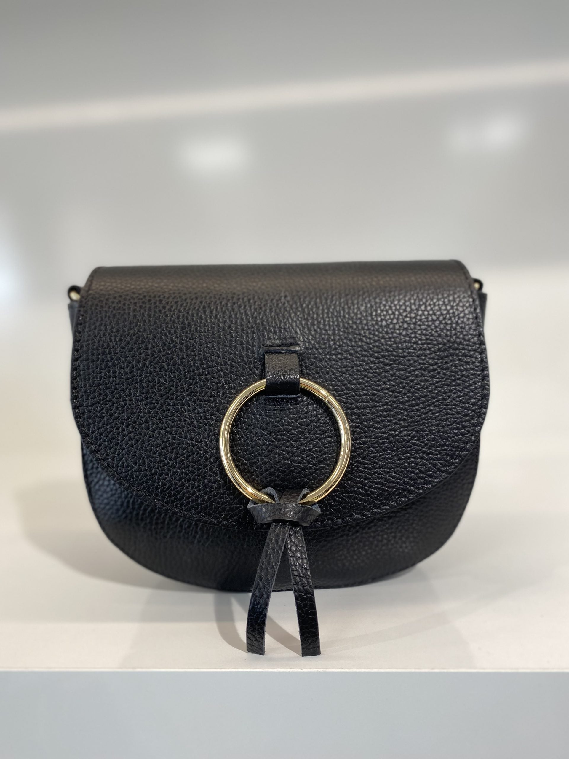 Crossbody Tas Zwart Leer Gouden Ring T220