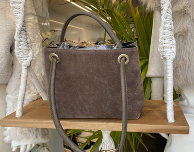 Handtas Suede Taupe T256
