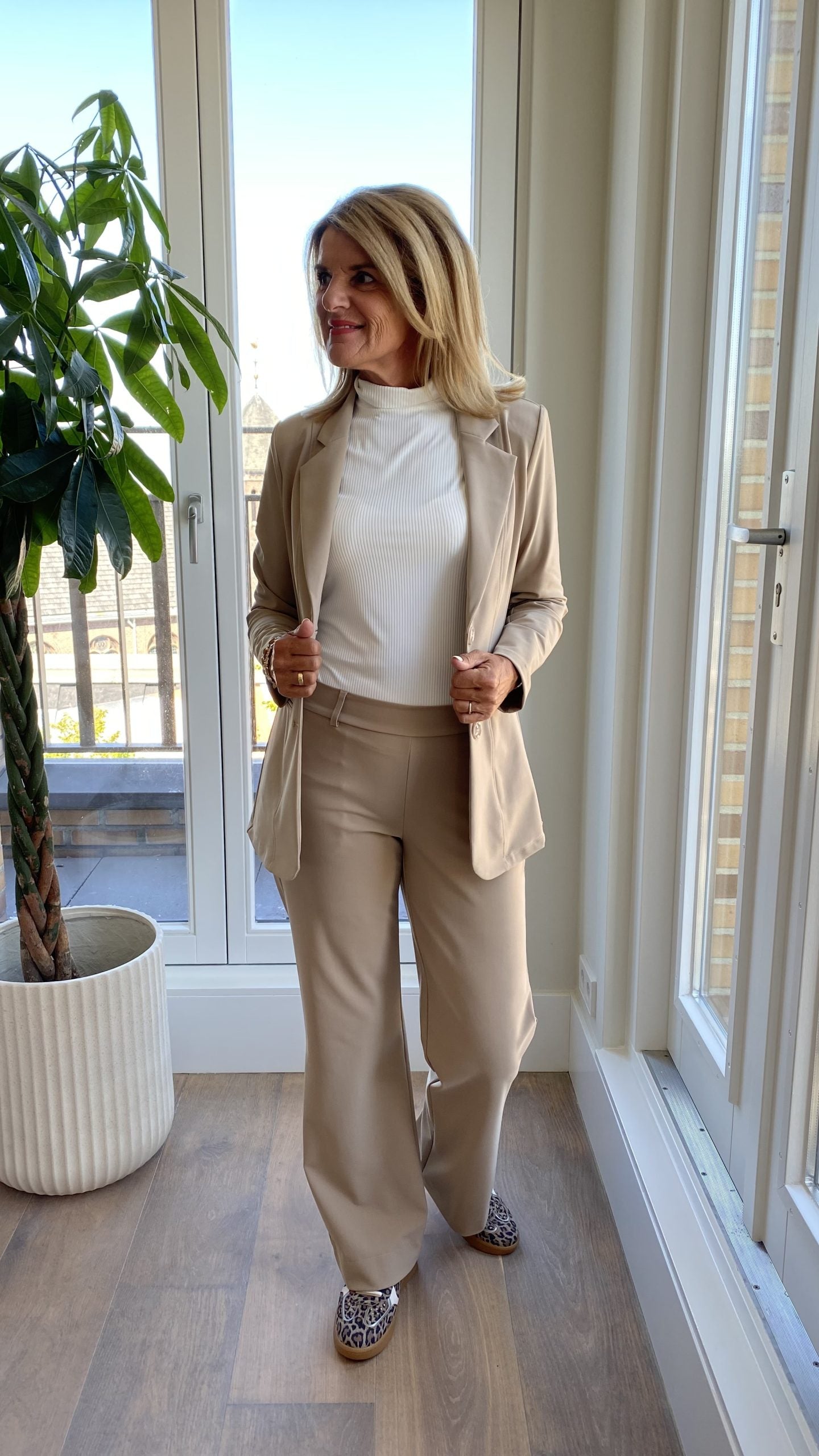 Mi Piace Bonded Travelstof Halflange Blazer 202634 latte