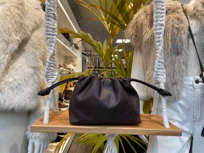 Arela Tas Classic Grain Dark Brown T286