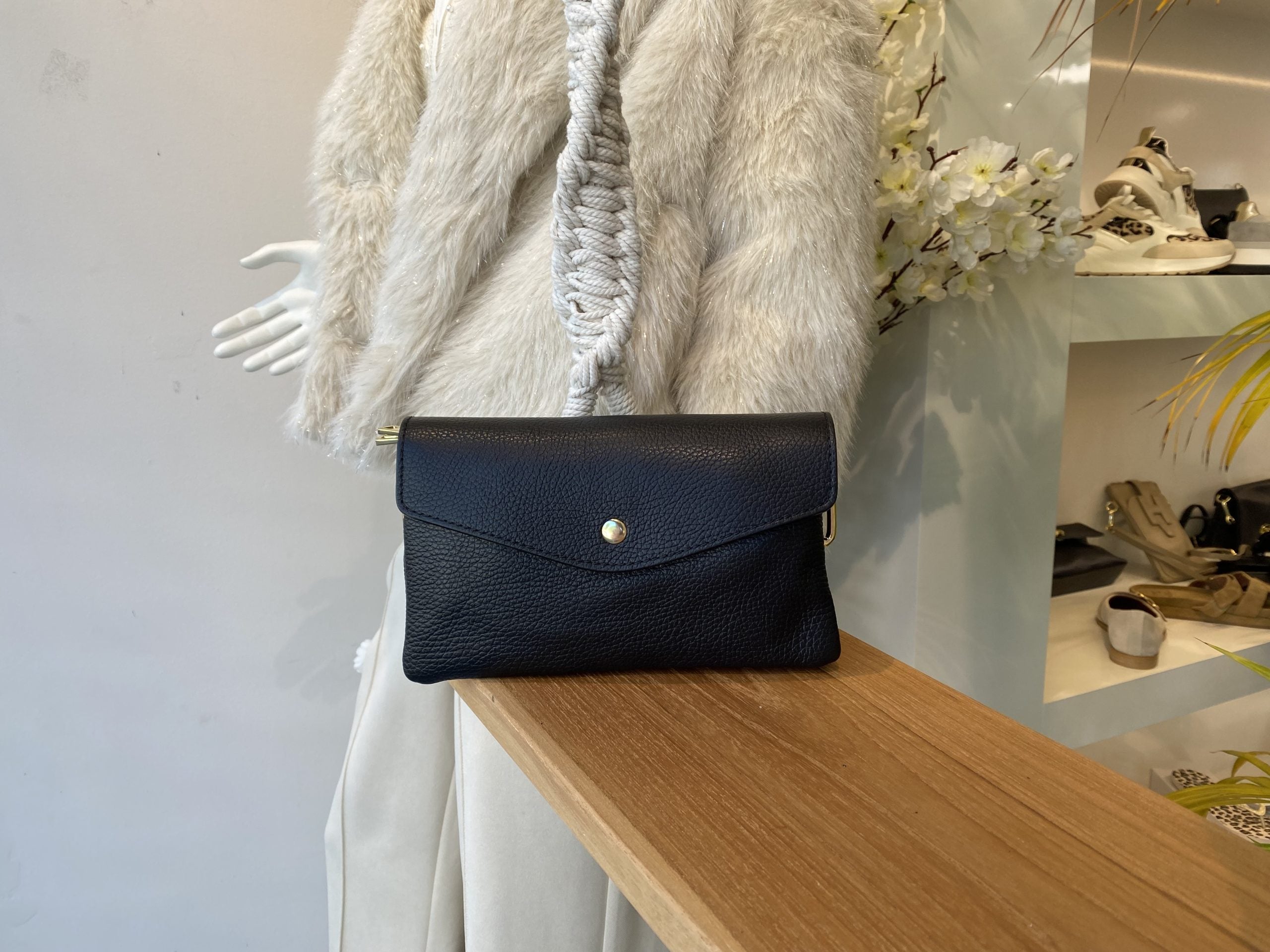 Maya Tas Classic Grain Zwart T291