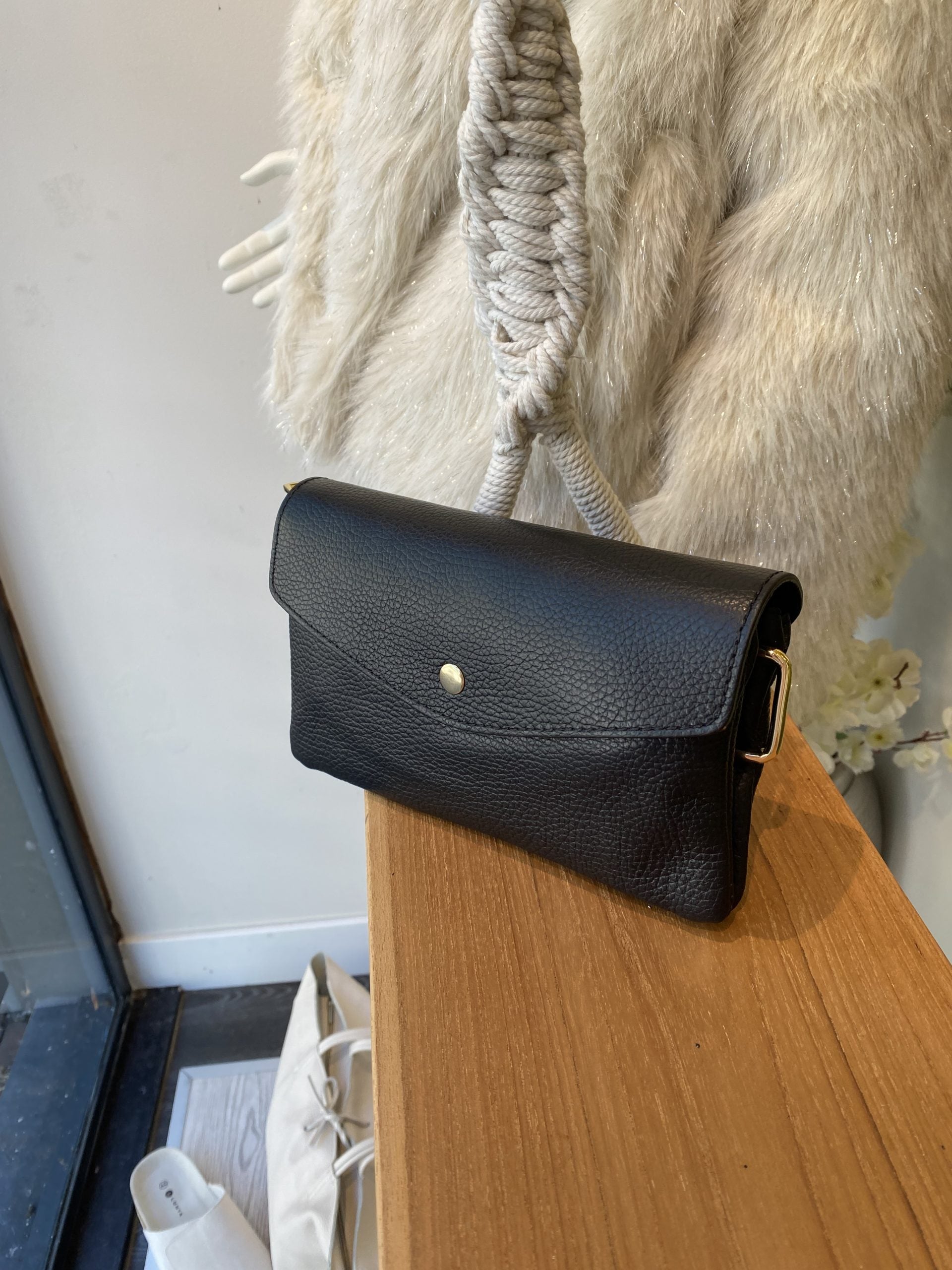 Maya Tas Classic Grain Zwart T291