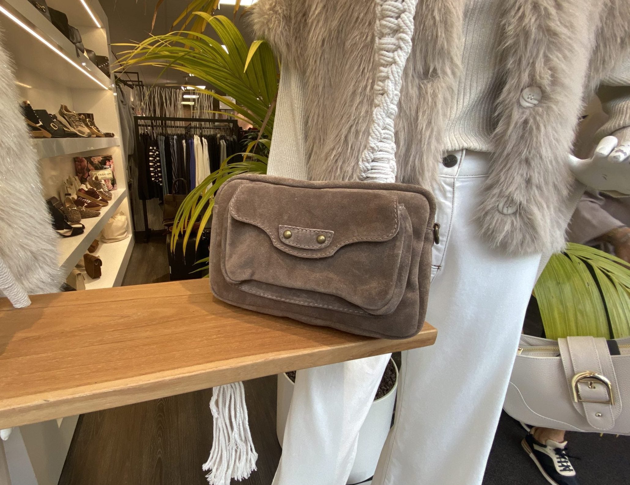 Jessa Tas Suede Taupe T303