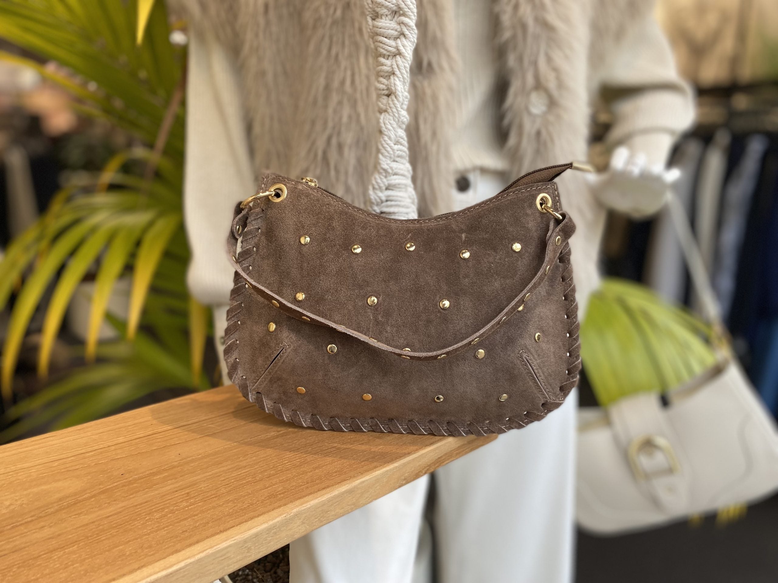 Casey Tas Studs Suede Taupe/Goud T304