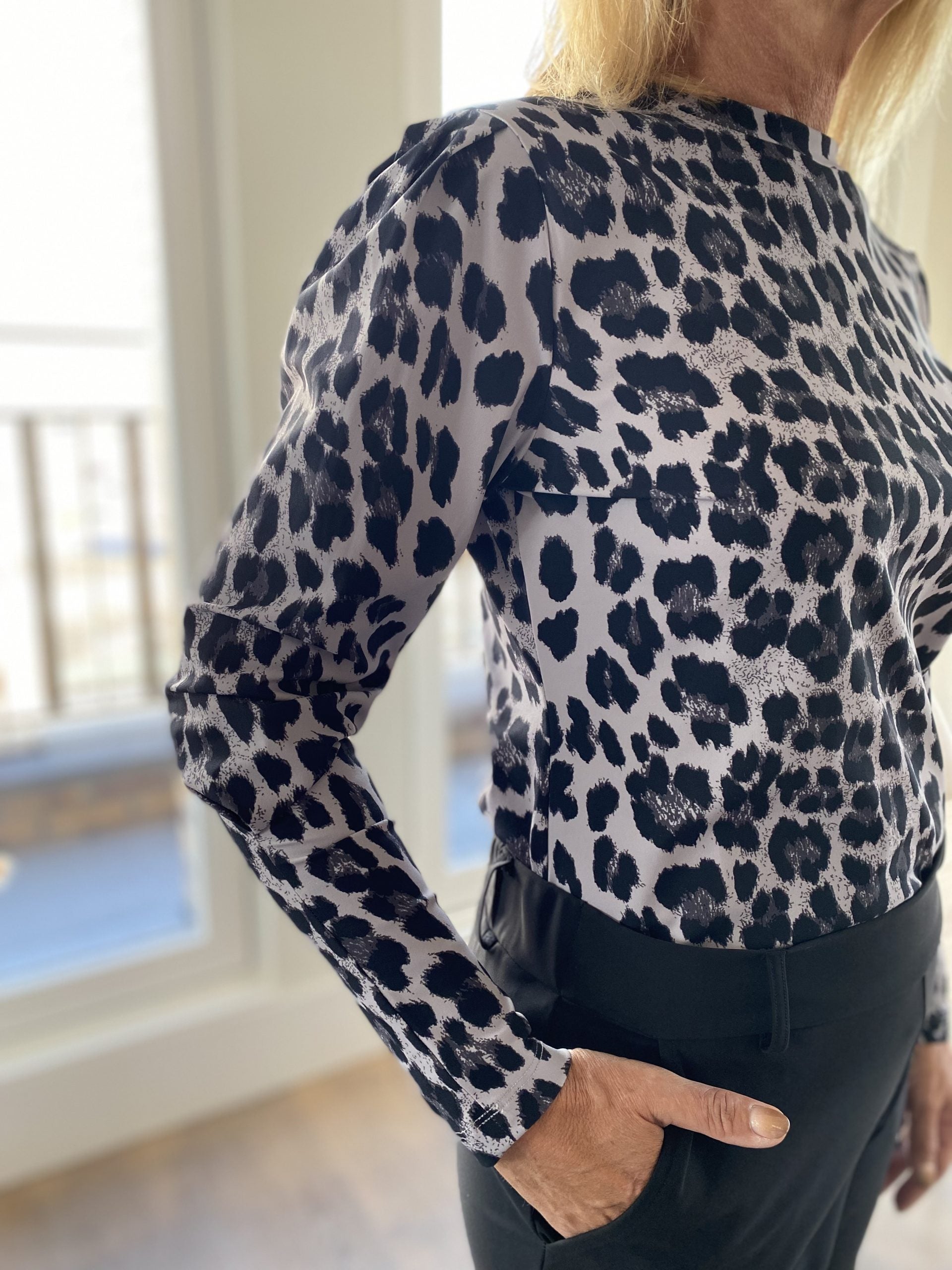 Mi Piace Travelstof Puff Sleeve Top 202737 leopard print grey