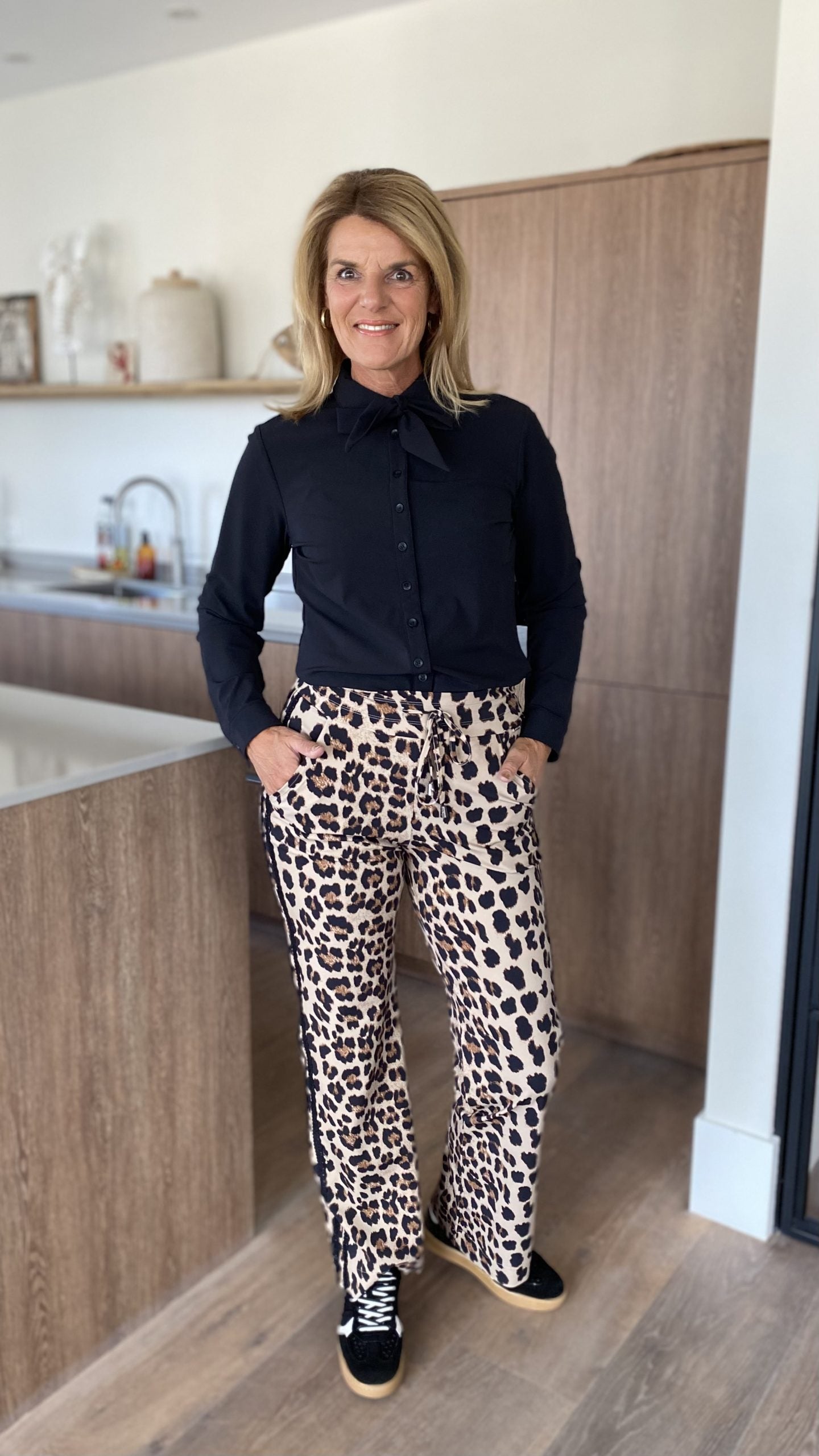 Mi Piace Travelstof Blouse 202709 zwart