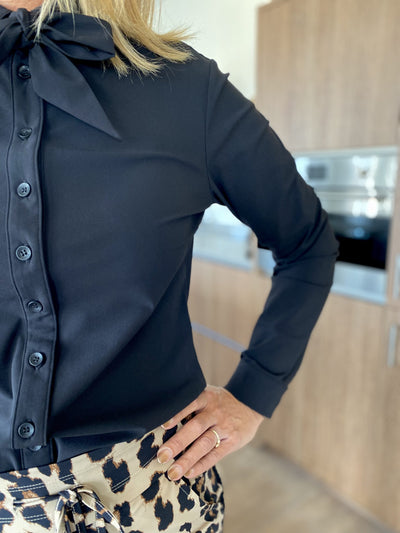 Mi Piace Travelstof Blouse 202709 zwart
