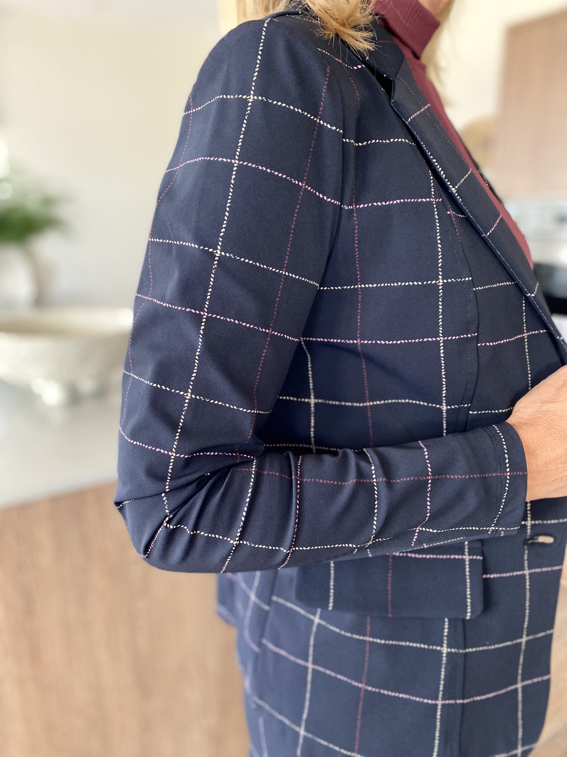 Mi Piace Travelstof Blazer 202015 check herringbone print black burgundy