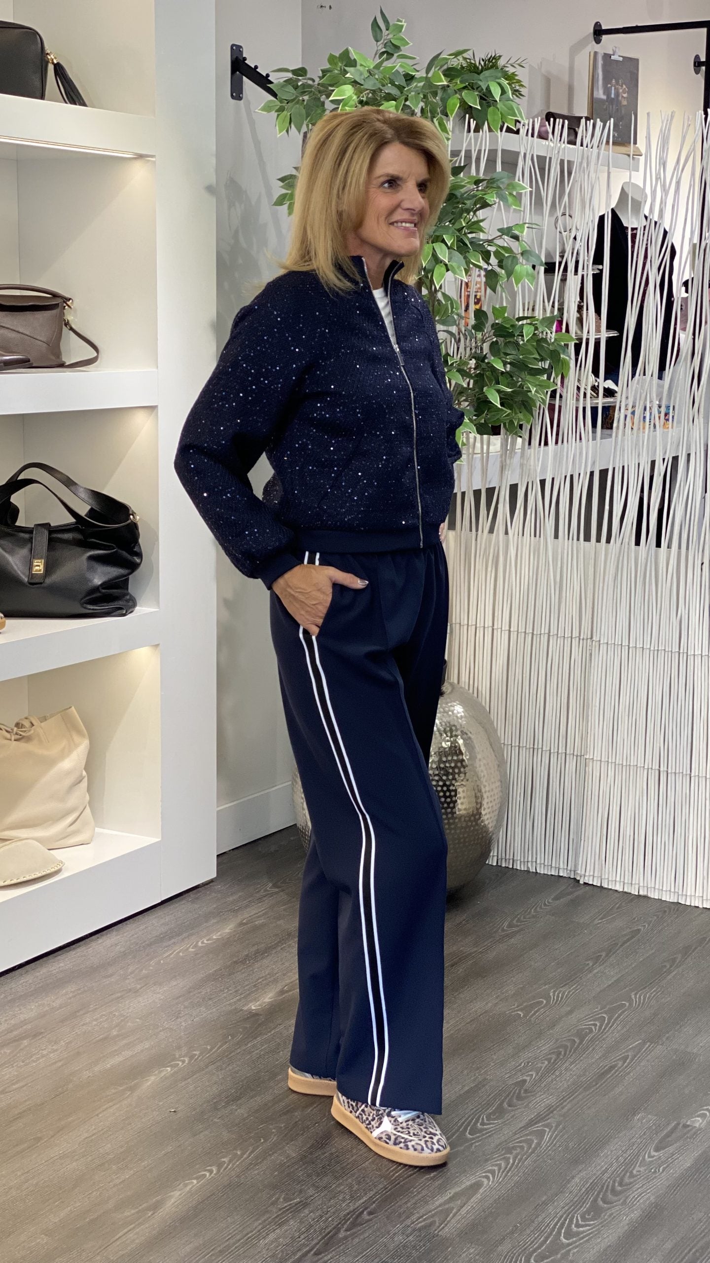 Freequent Sofia Broek salute w. star offwhite