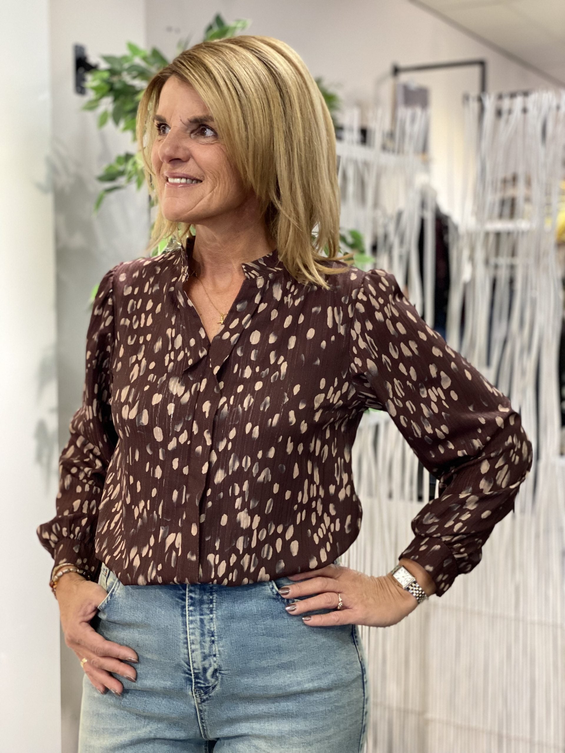 Musthaves by Elja Top V-Hals espresso