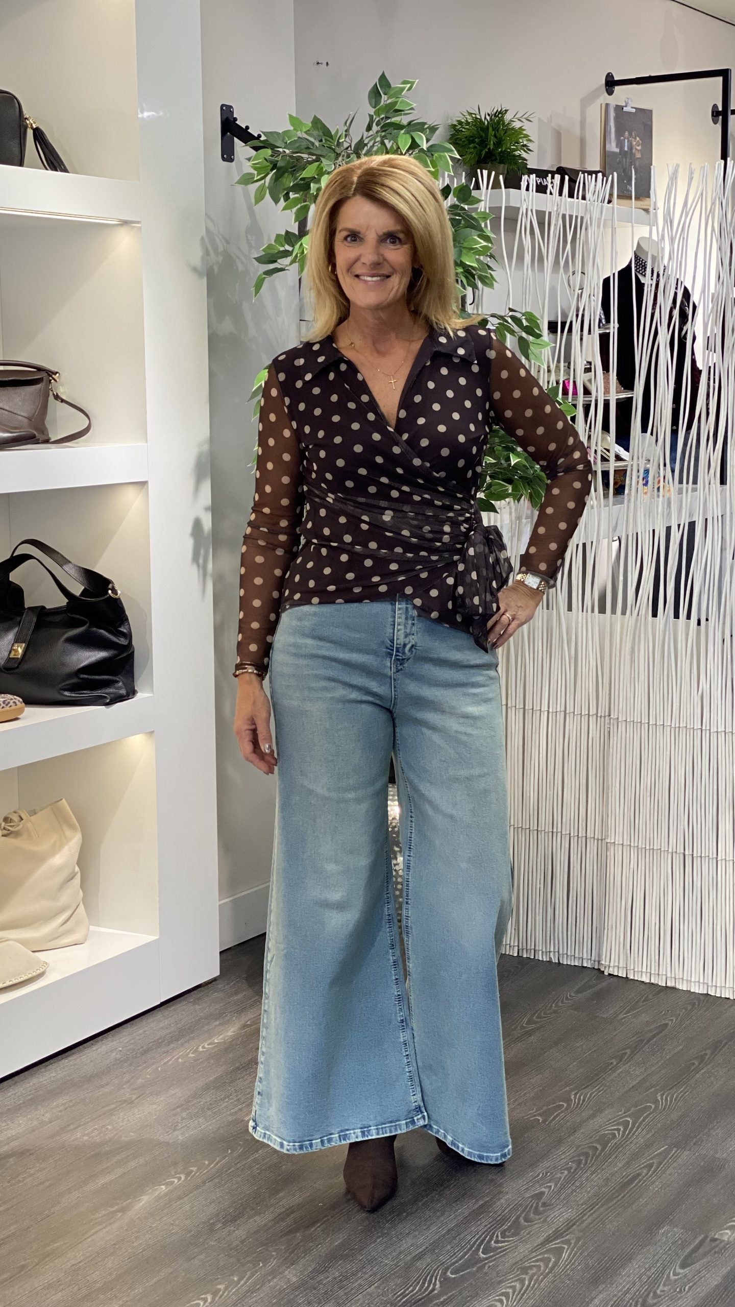 Musthaves by Elja Polka Dots Top espresso