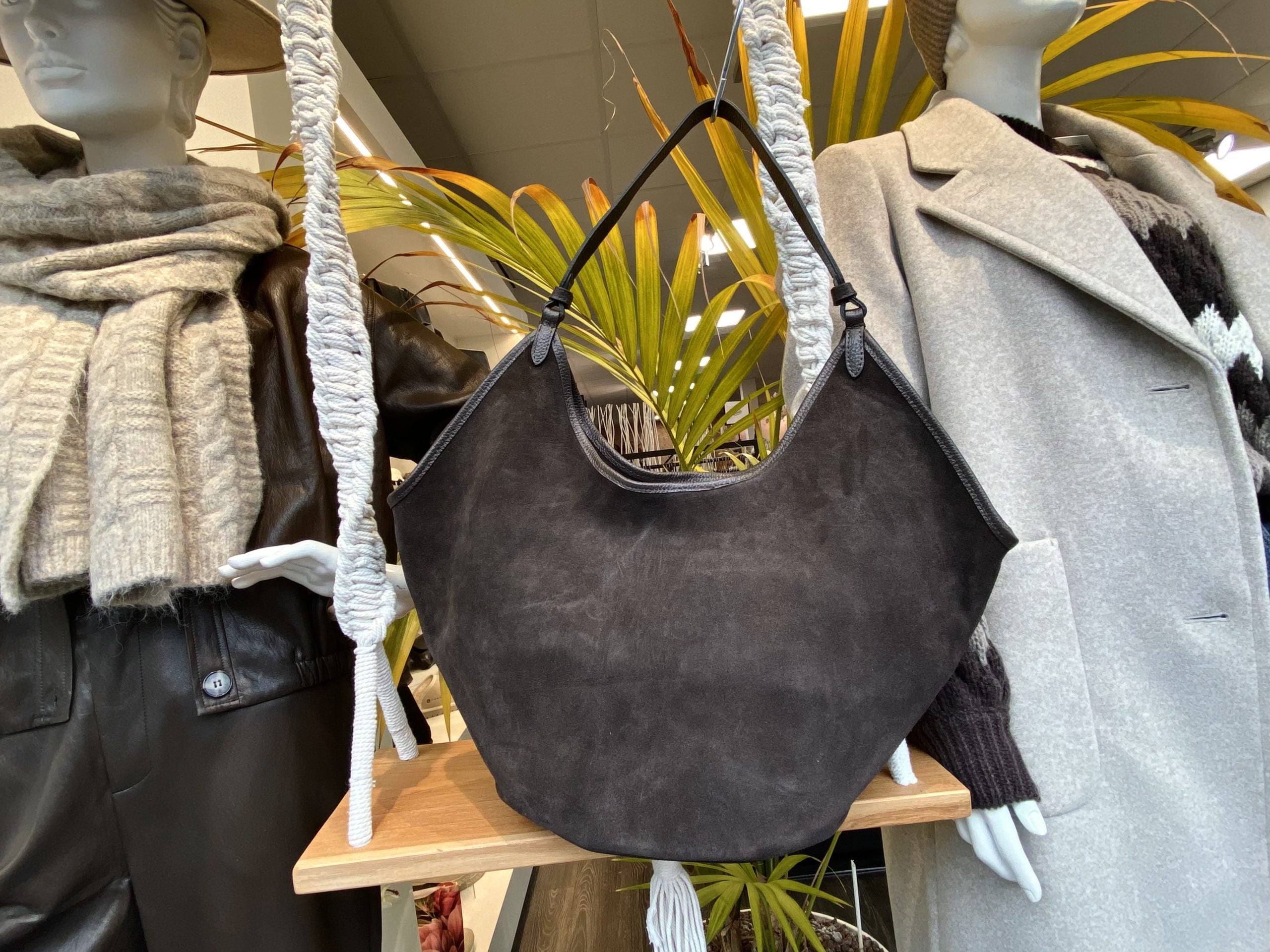 Shopper Tas Suede Dark Brown T376