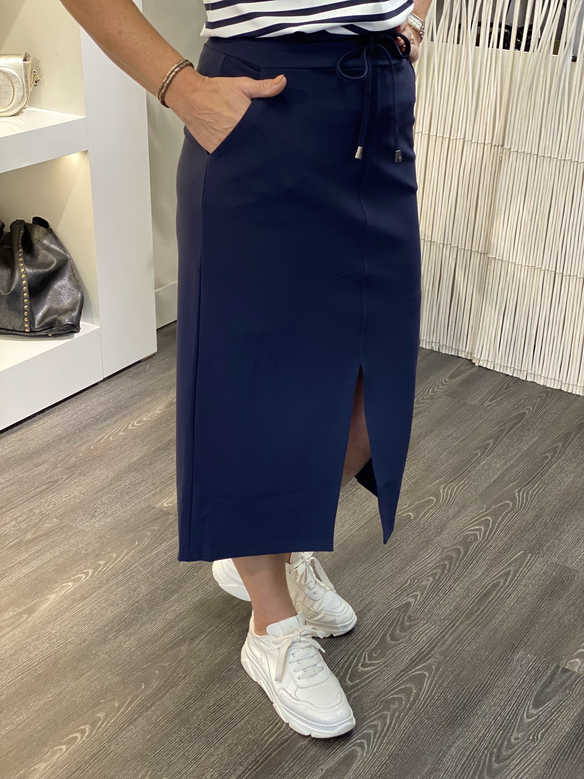 Mi Piace Travelstof Bonded Halflange Rok 202780 donkerblauw