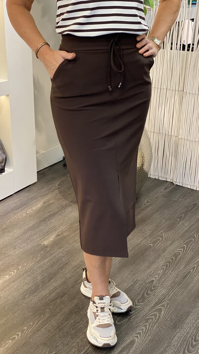 Mi Piace Travelstof Bonded Halflange Rok 202780 espresso