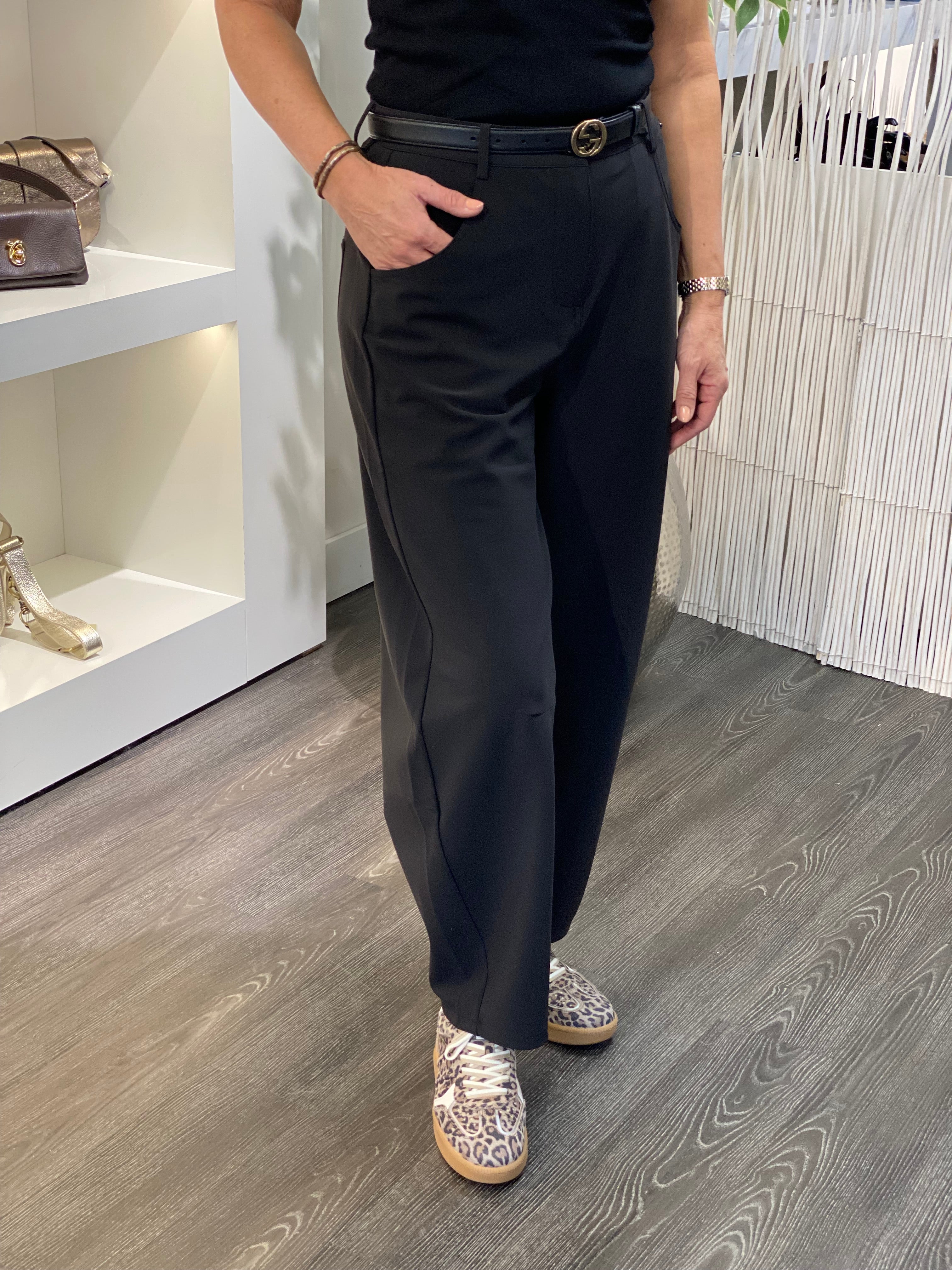 Mi Piace Bonded Travelstof Broek Barrel Model 202761 zwart