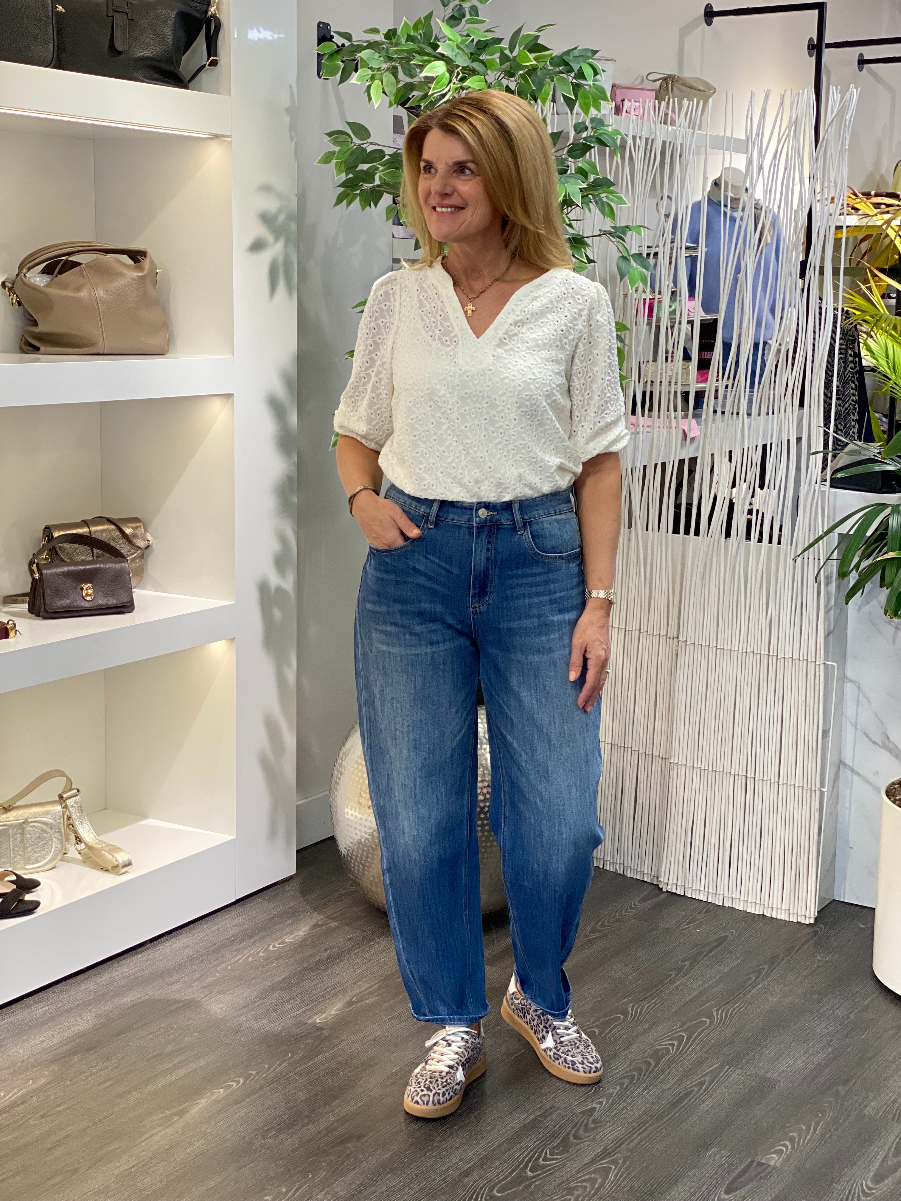 Red Button Top Ajour ecru