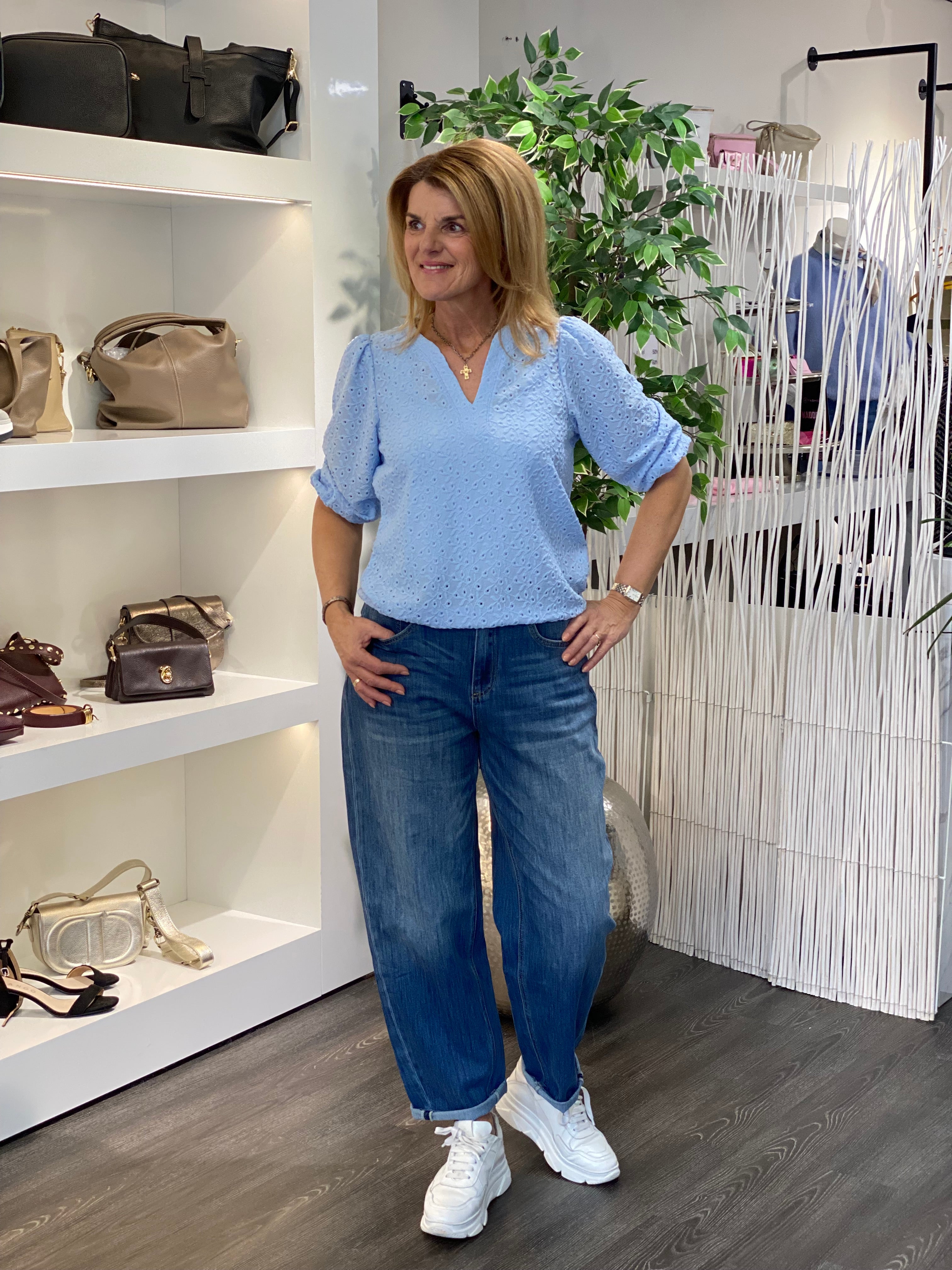 Red Button Top Ajour lightblue