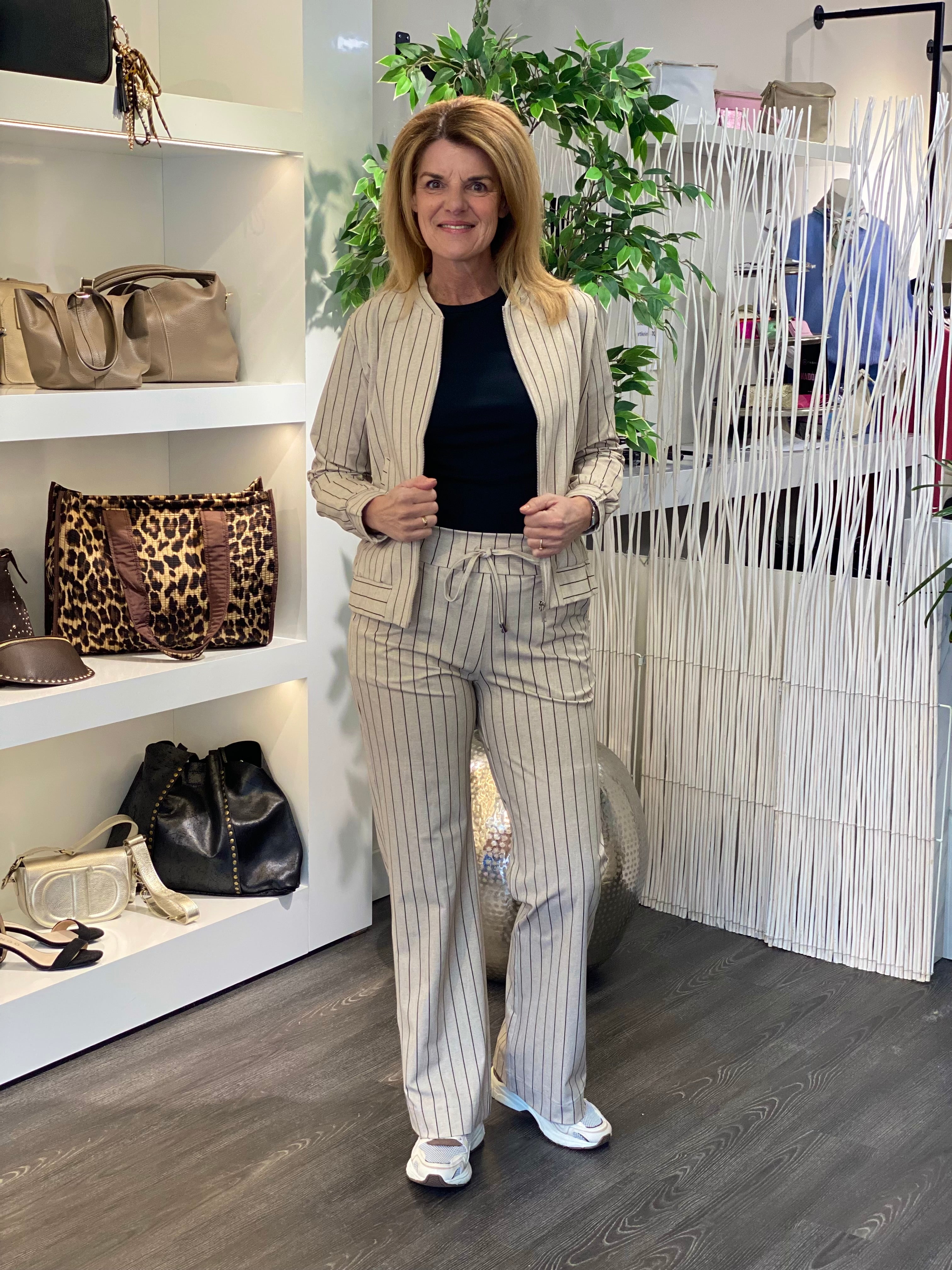 Mi Piace Travelstof Broek 202136 classic stripe latte