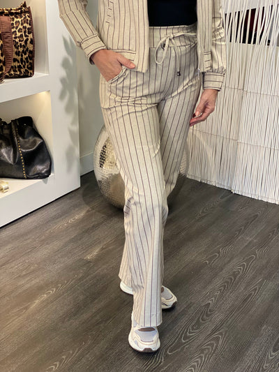 Mi Piace Travelstof Broek 202136 classic stripe latte